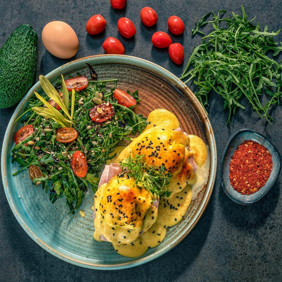Hotel Nordic Twins & Wellness Radauti Ngoại thất bức ảnh