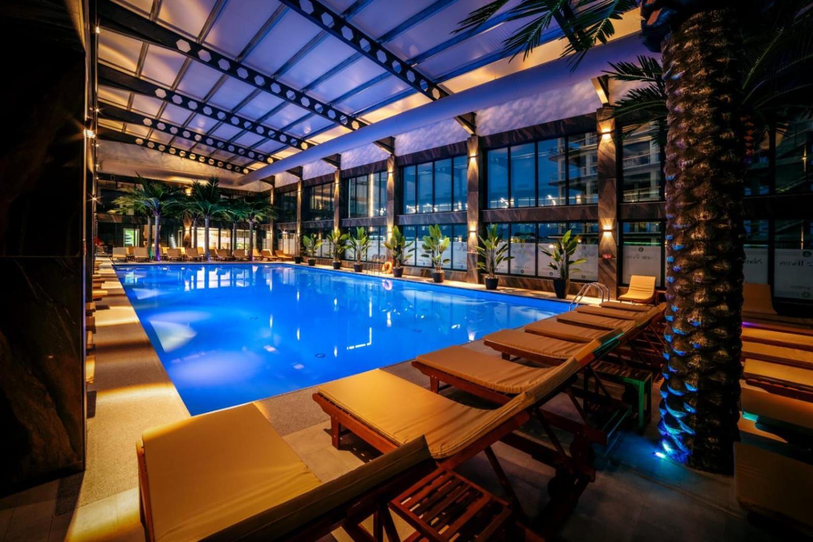 Hotel Nordic Twins & Wellness Radauti Ngoại thất bức ảnh